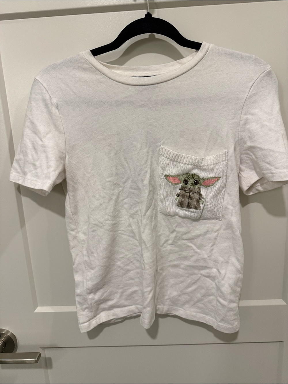 Woman White Short-Sleeve T-Shirt with Pocket Grogu Graphic baby yoda